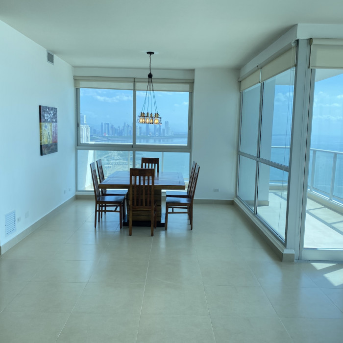 Luxury 2 bedroom furnished apartment for rent located in Punta Pacifica