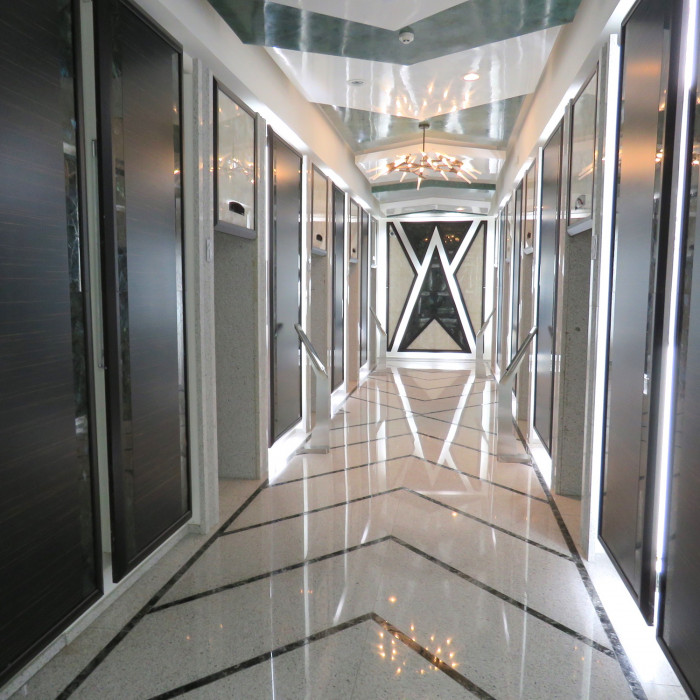 EVOLUTION TOWER luxury office business center for rent on calle 50