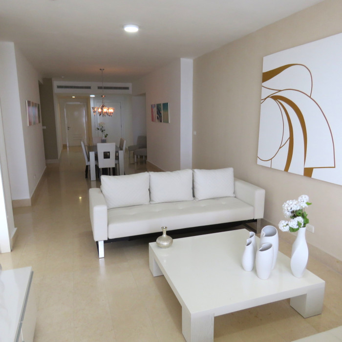 Yoo Panama luxury 2 bedroom apartment A for rent on Avenida Balboa