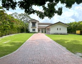 Luxury house for rent in The Buenaventura Golf & Beach Resort Panama