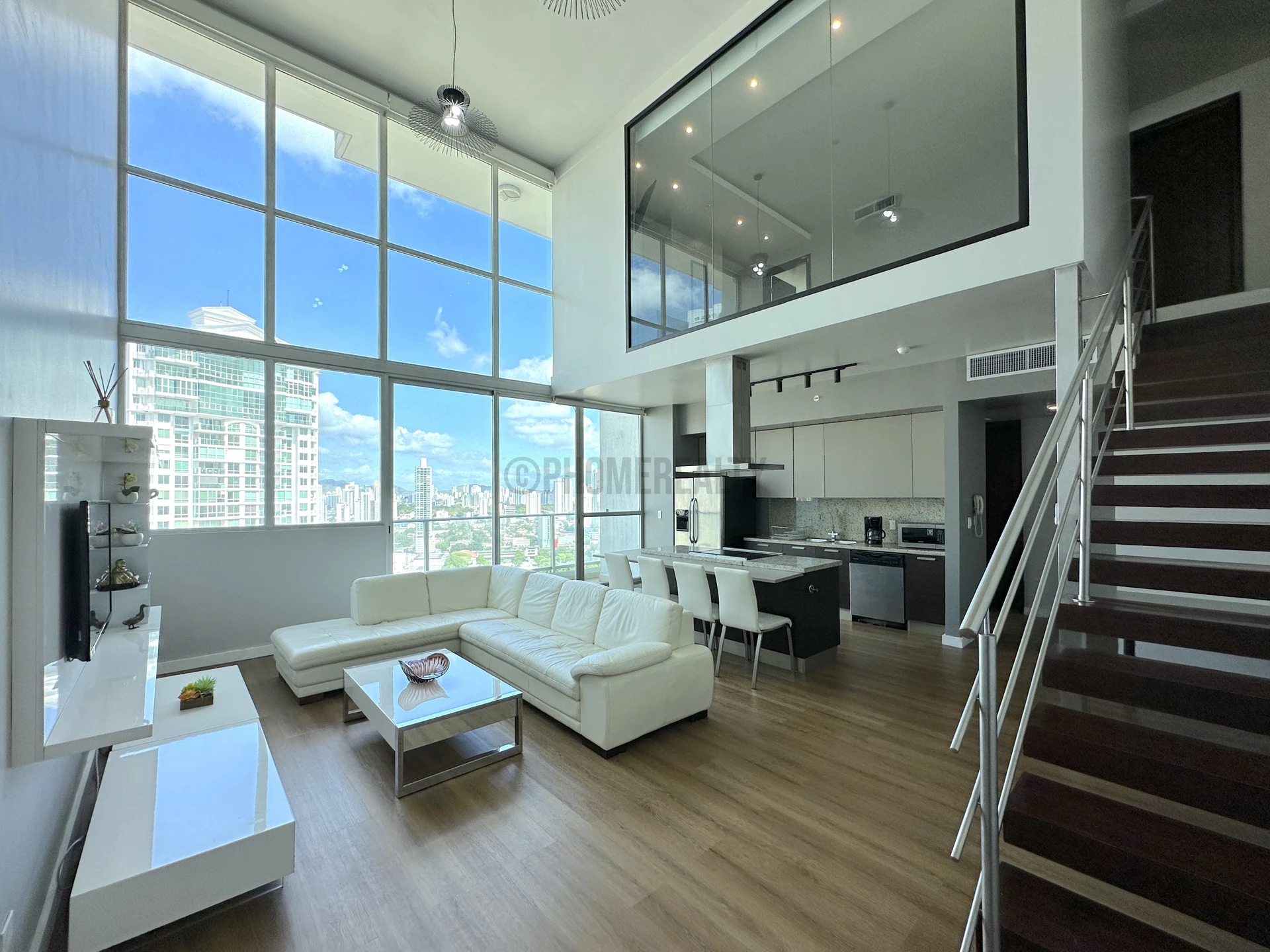 Luxury LOFT for sale located in prestige area of Punta Pacifica