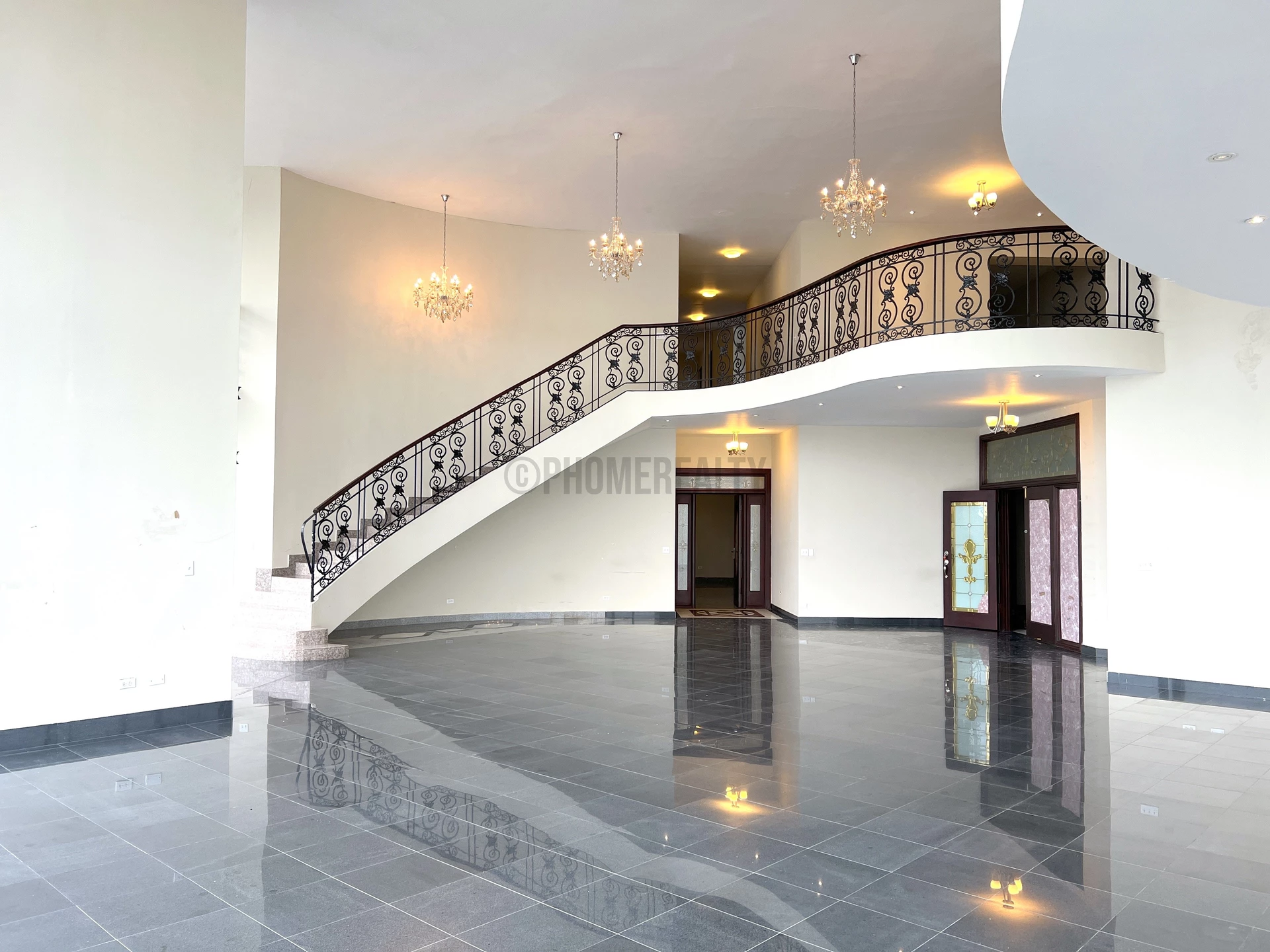 Image showcasing 3-bedroom penthouse to rent €5.300 No6376191 in Limassol - Apartments ...