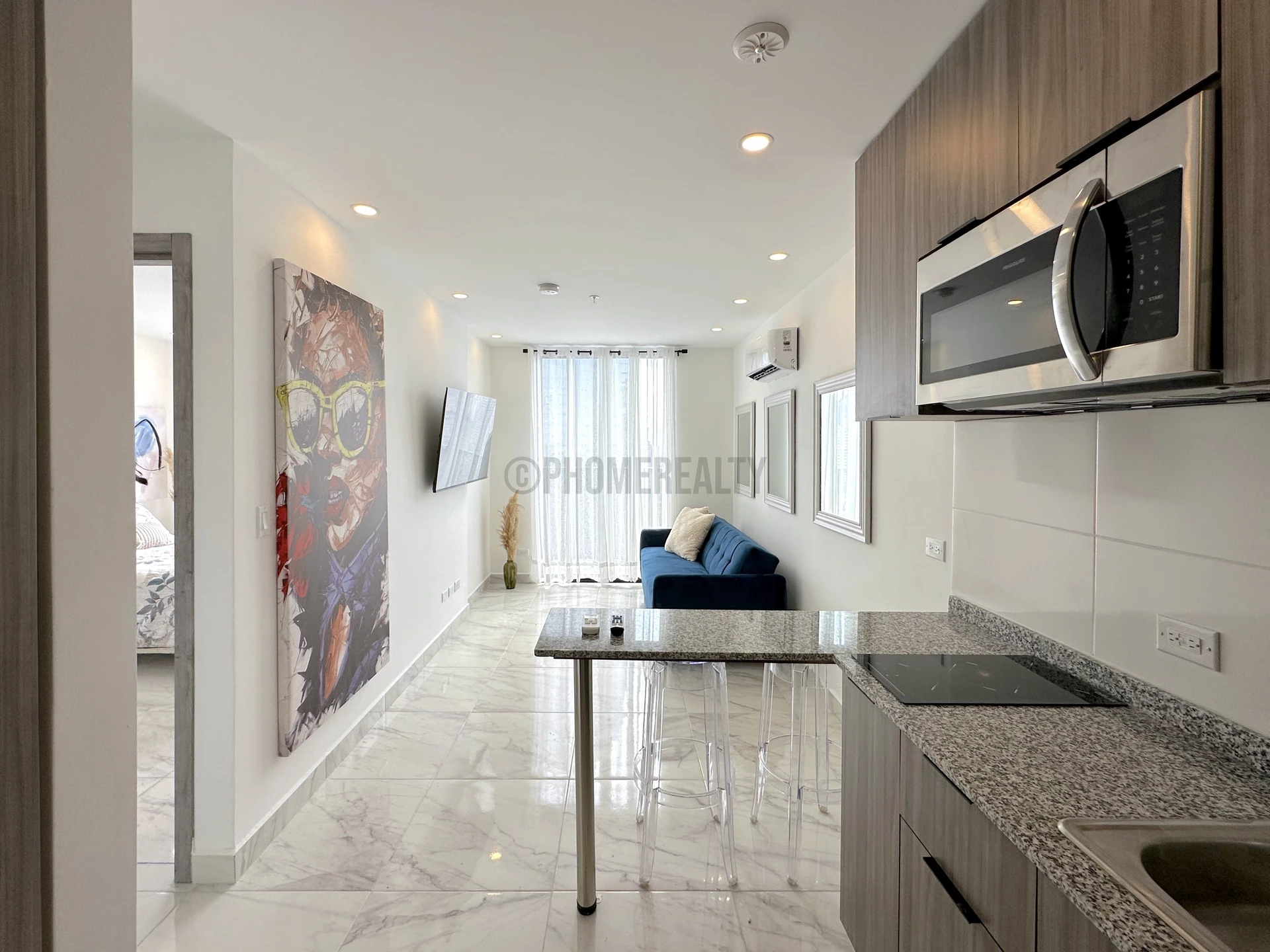 Beautiful apartment in the middle of the city for rent