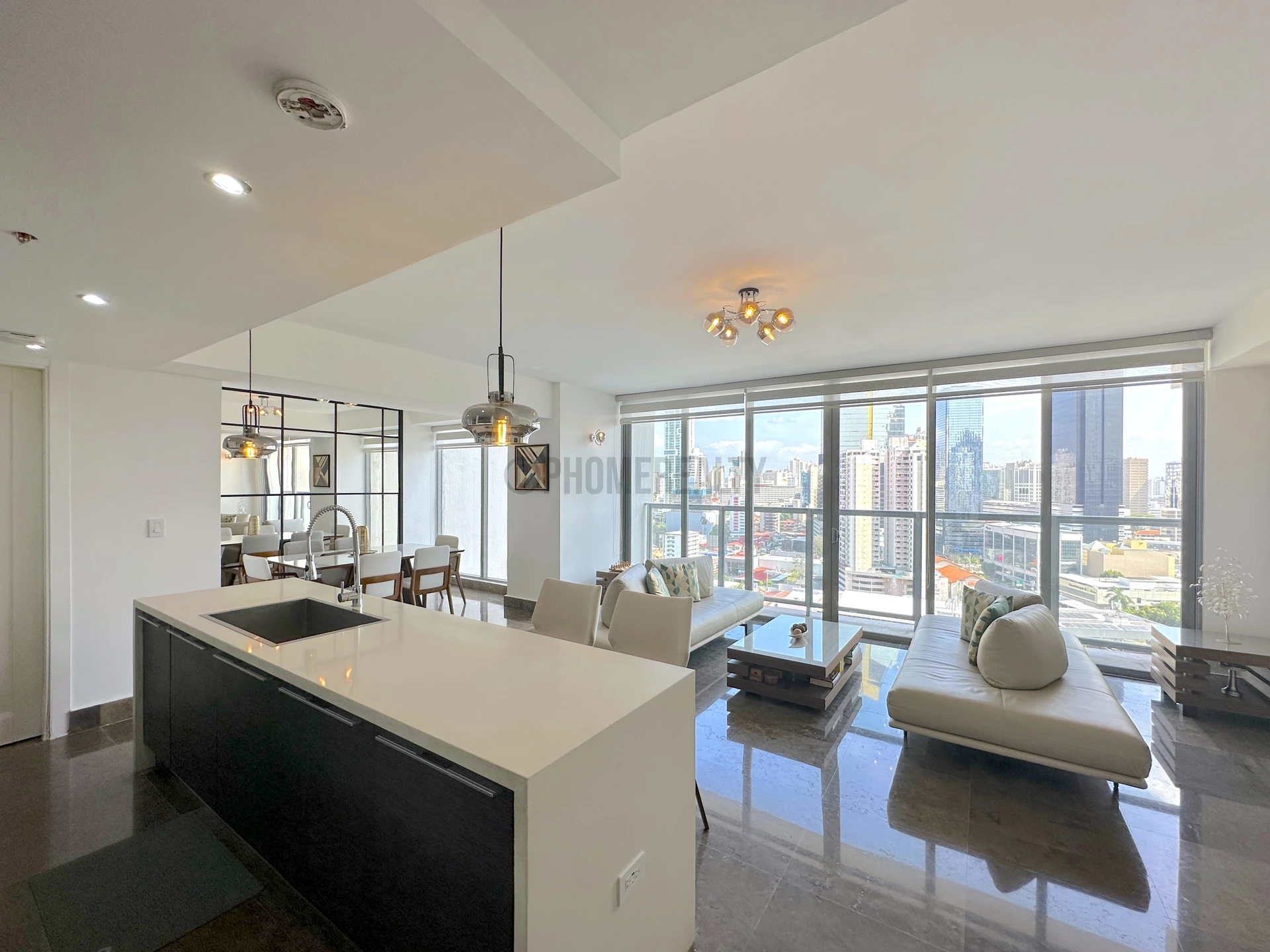 Spacious and luxury 3 levels loft in Yoo&Arts Panama