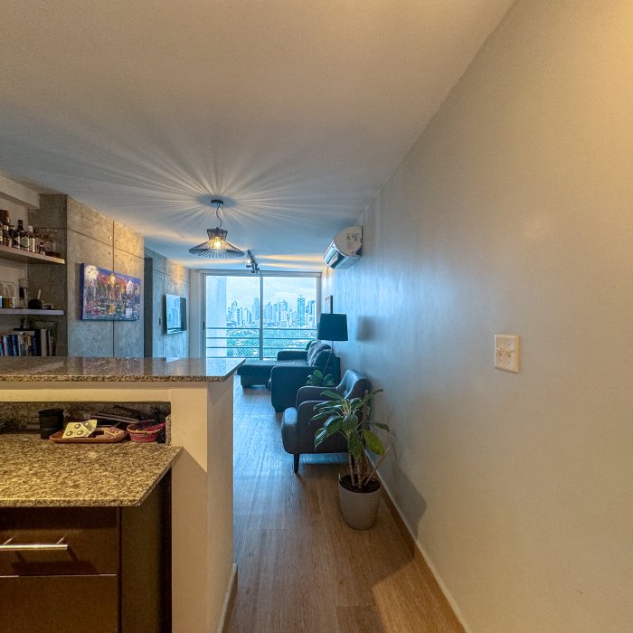 Beautiful Apartment for Rent in Parque Lefevre